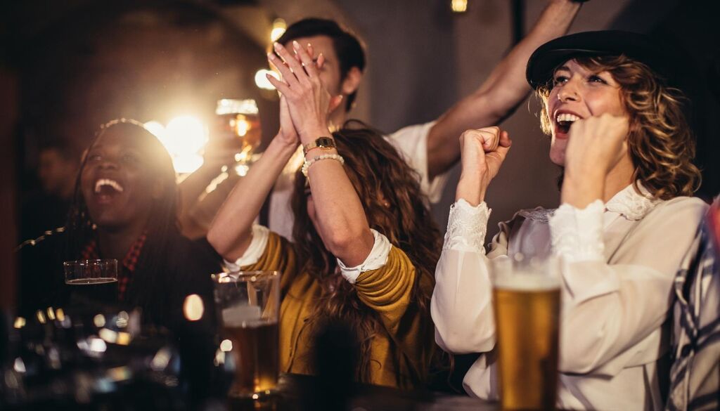 Increase your restaurant's revenue on game nights